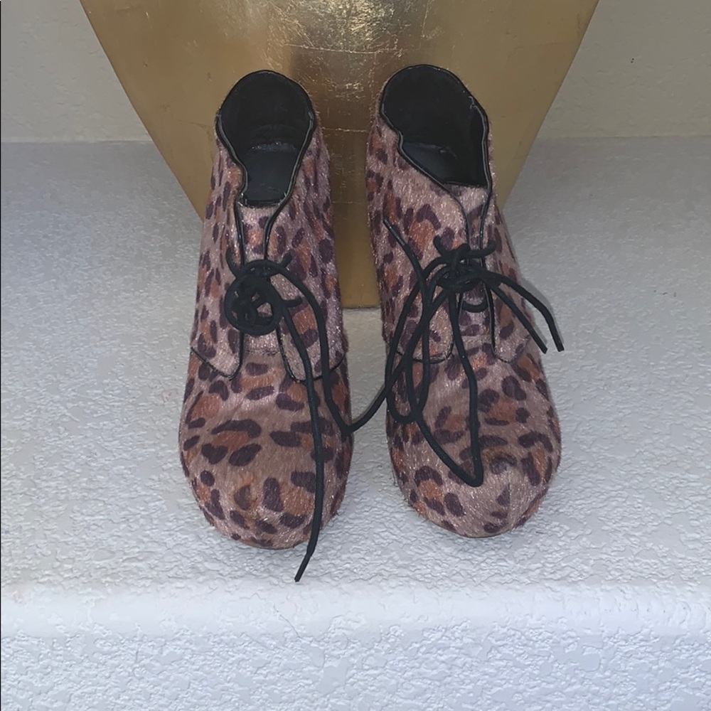 Fahrenheit Leopard print wedges